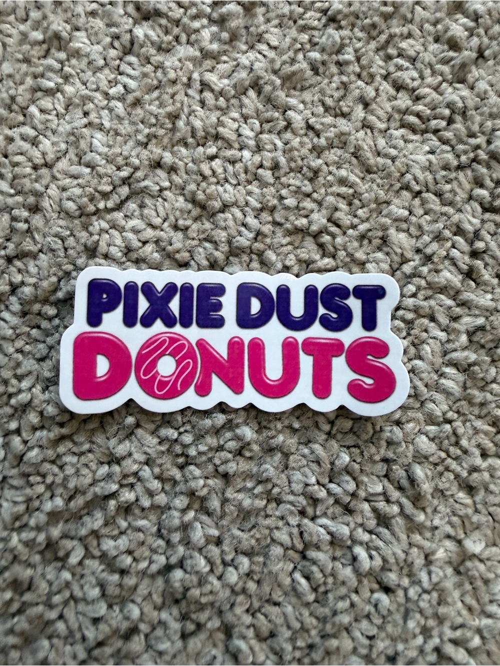 ZURU Mini Brands Kawaii – Pixie Dust Donuts Sticker 🍩✨